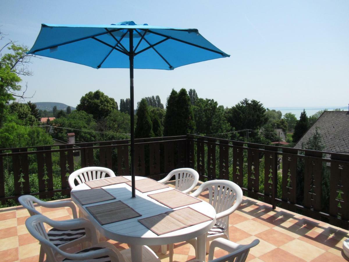 Ábrahámhegy Panoramas Apartman 4+1 מראה חיצוני תמונה